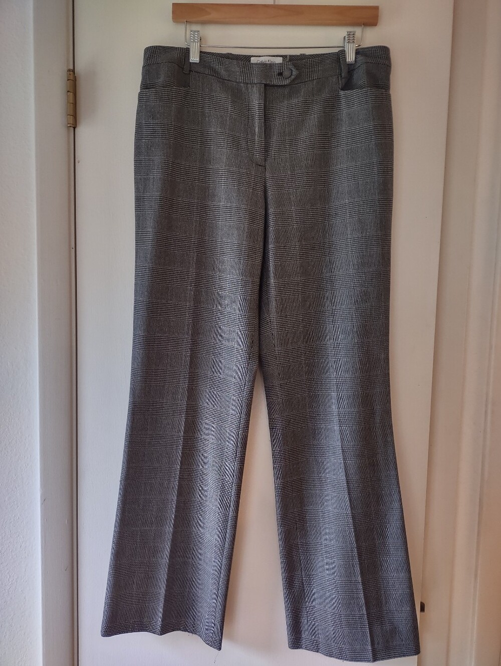 Calvin Klein Modern Fit Plaid Wide Leg Gray Plaid Trousers Women 14 Academia